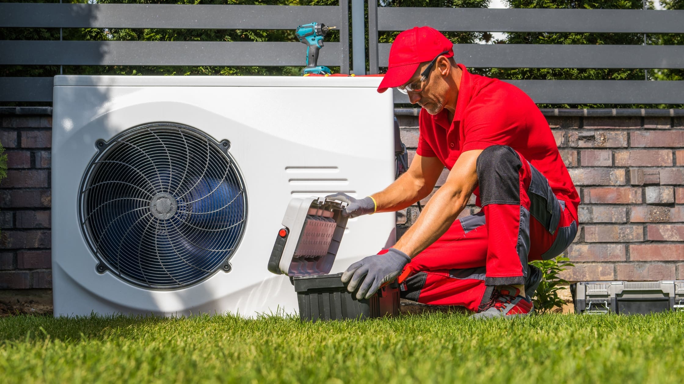 How Efficient Are ASHP’s (blog post) Air source heat pump